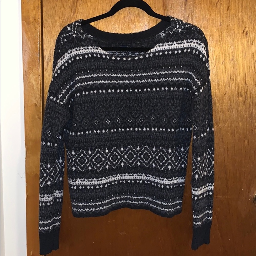 Black and white patterned sweater